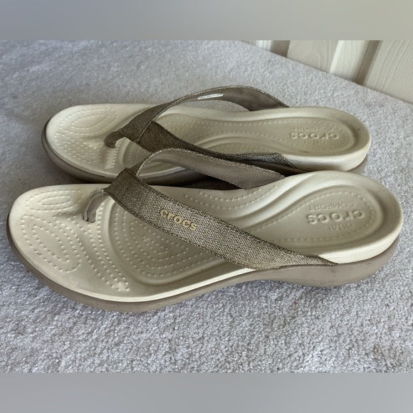 CROCS Women's Beige Sandals - Picture 2 of 11
